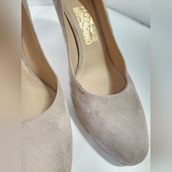 Salvatore Ferragamo  - Picture 3 of 15